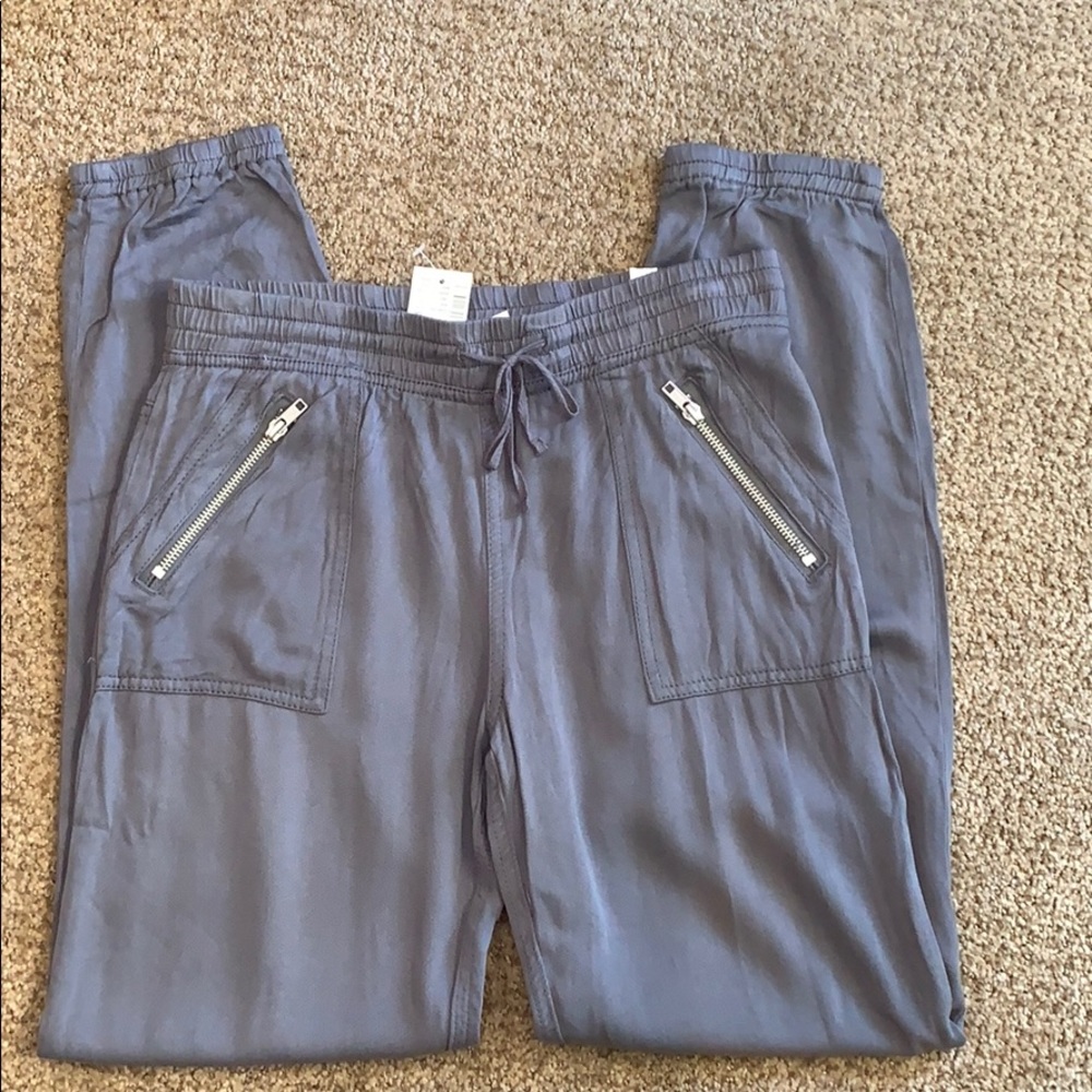 Justice girls grey pants. Size 14. New w/tags